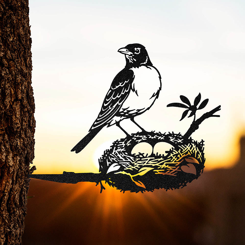 Mama Bird Stake - Image 3